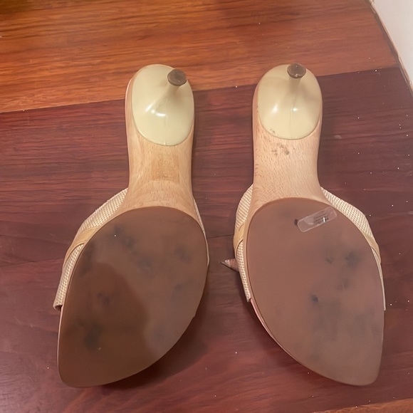 Escada sandals size 7.5 - Picture 3 of 6